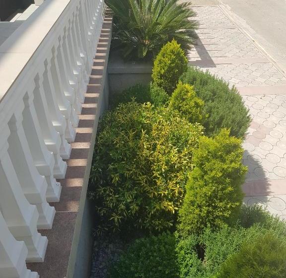 هتل Apartments Sandra