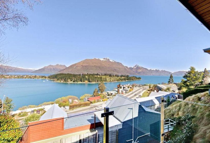 Отель Grand views on Earnslaw