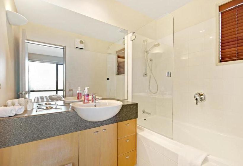 Отель Grand views on Earnslaw