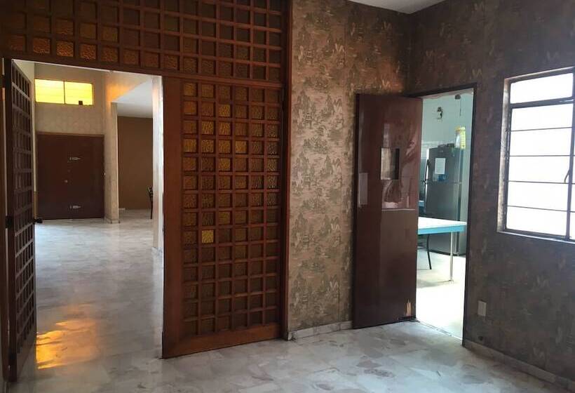 Отель Hakal Housing Hostel Guadalajara