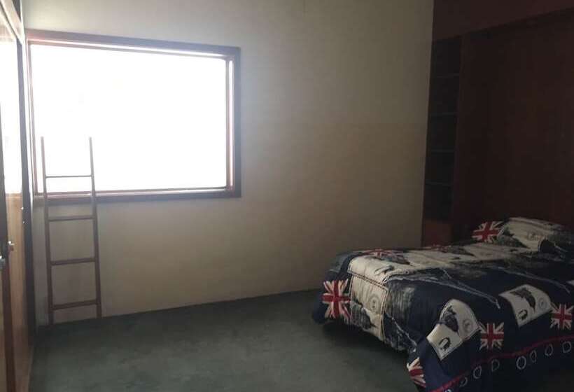 Отель Hakal Housing Hostel Guadalajara