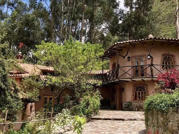 هتل Las Casitas Del Arco Iris