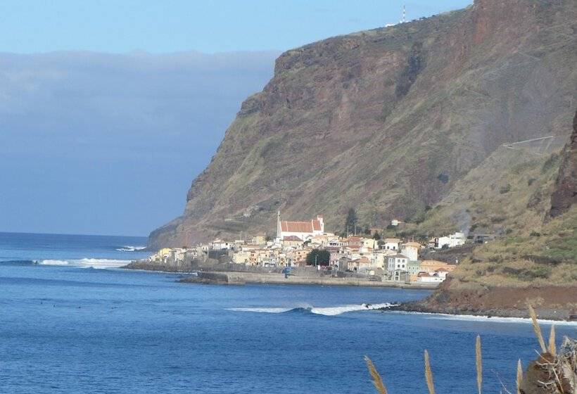 Отель One Love Maktub