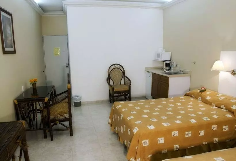 هتل Palmera Suites