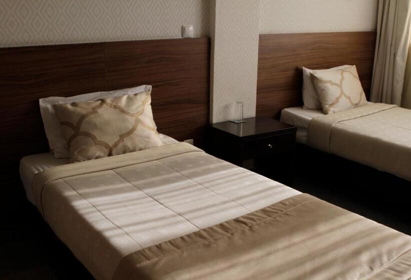 ホテル Santa Cruz