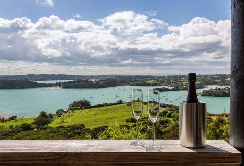 호텔 Te Whau Lodge