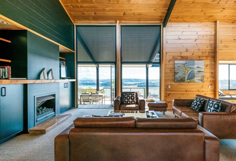 호텔 Te Whau Lodge