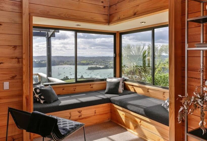 호텔 Te Whau Lodge