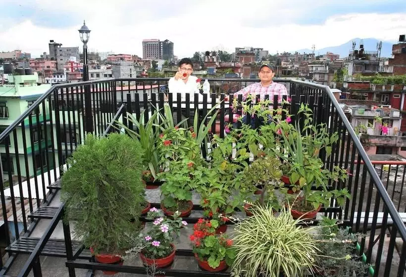 هتل Thamel Backpackers Home