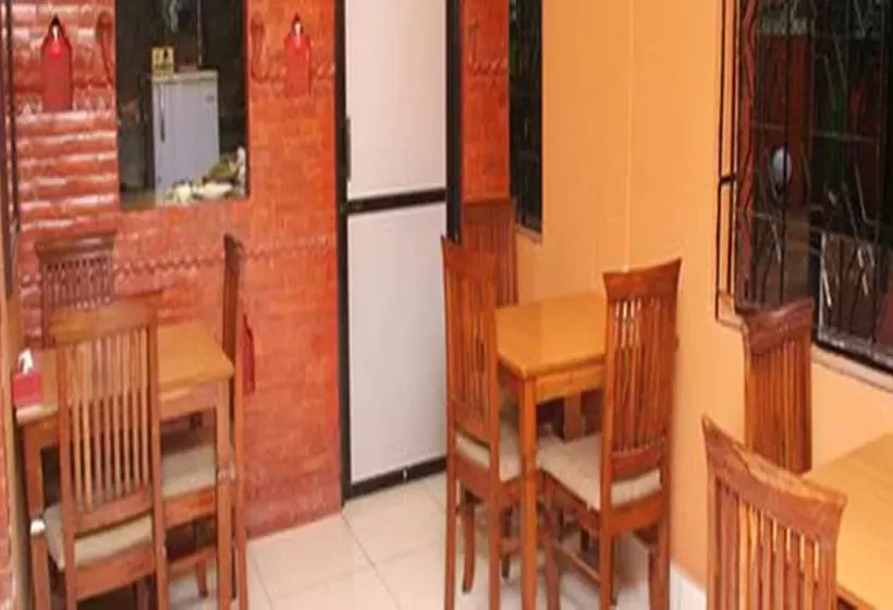 هتل Thamel Backpackers Home