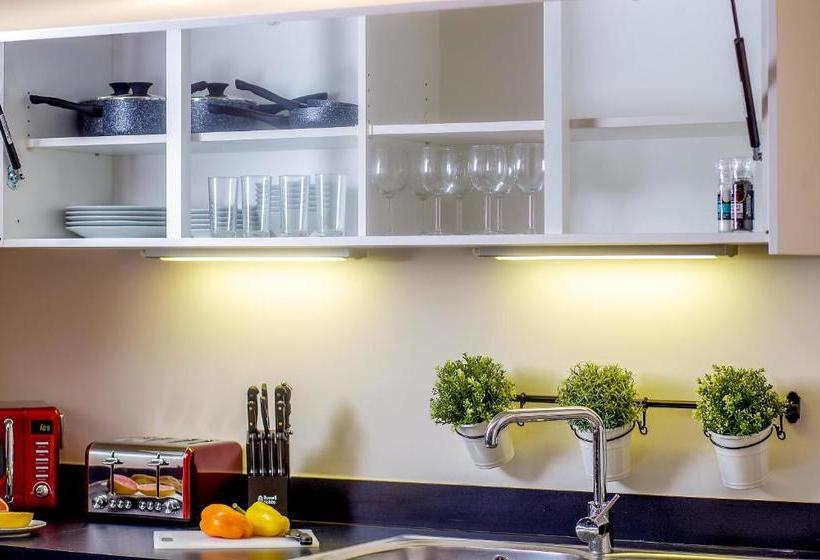 בית מלון כפרי The President