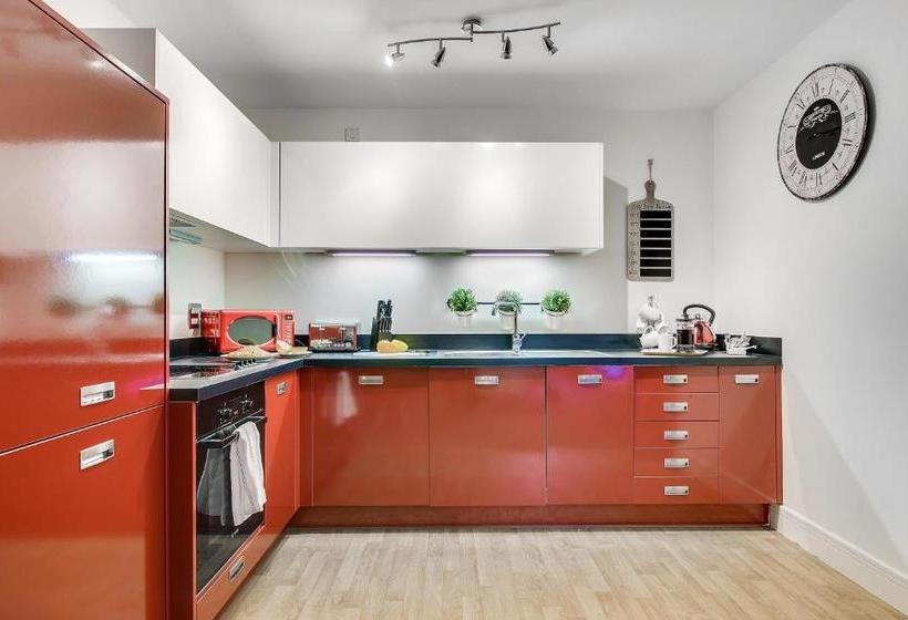 בית מלון כפרי The President