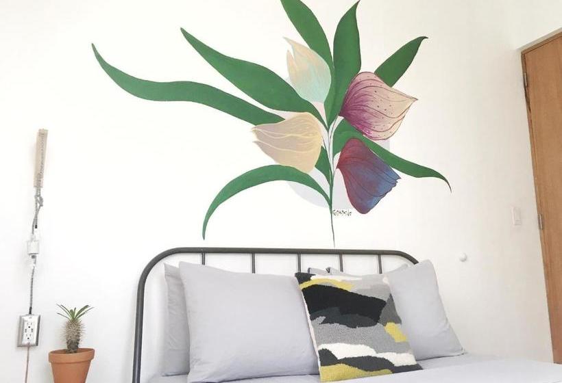 هتل Tropicalia By Dw