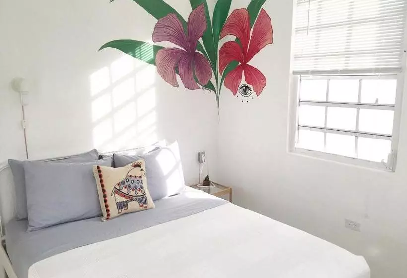 هتل Tropicalia By Dw