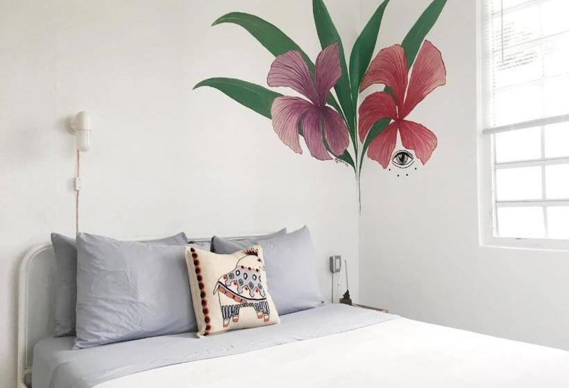 هتل Tropicalia By Dw