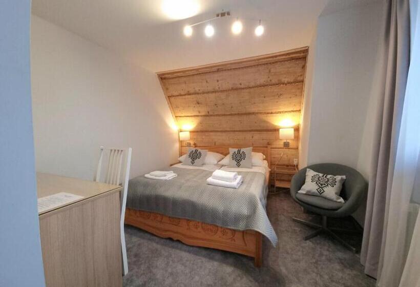 Отель Willa Antałówka