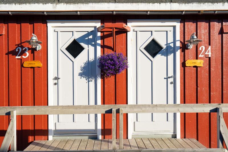 Nyvågar Rorbuhotell    By Classic Norway Hotels