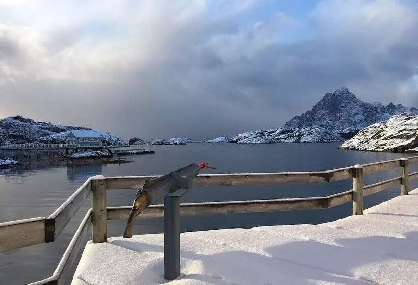 Nyvågar Rorbuhotell By Classic Norway Hotels