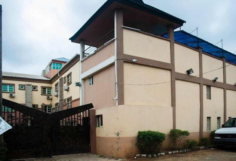 Sugarland Hotel & Suites