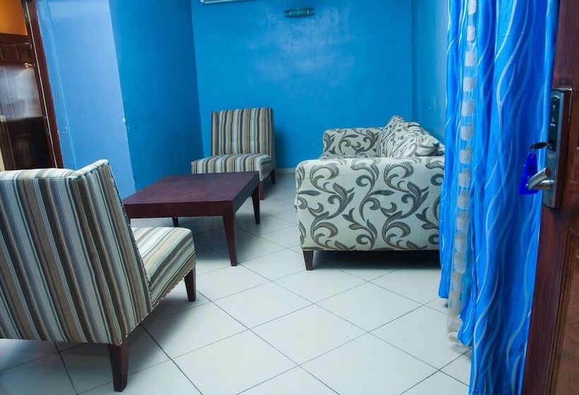 Sugarland Hotel & Suites