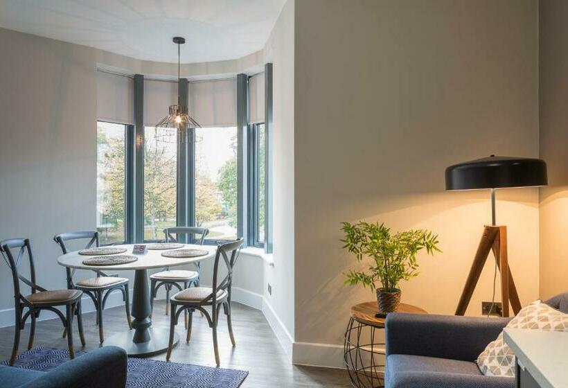 酒店 A Space In The City Park Lane Apartments