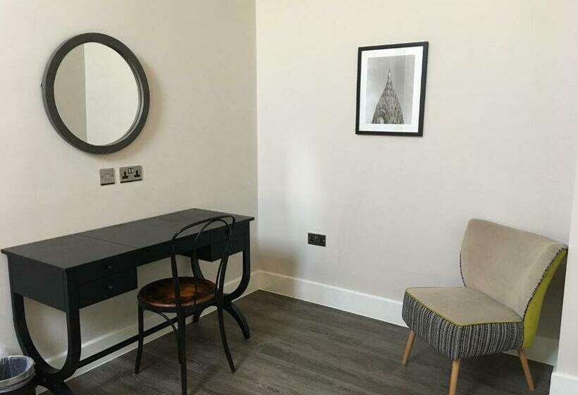 酒店 A Space In The City Park Lane Apartments