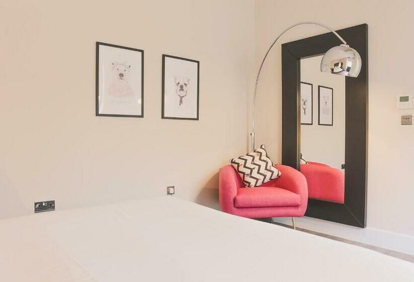 酒店 A Space In The City Park Lane Apartments