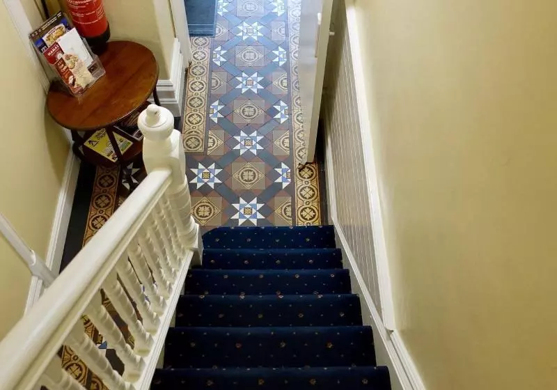 هتل Abinger Guest House