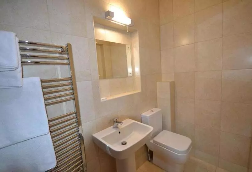 Hotelli Airport Guest House