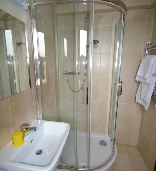 Hotelli Airport Guest House