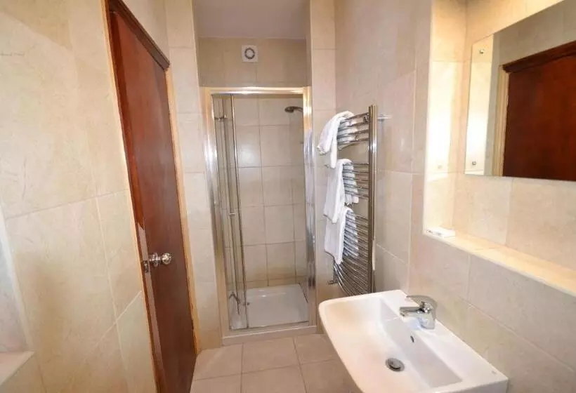 Hotelli Airport Guest House