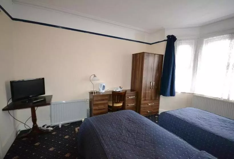 Hotelli Airport Guest House