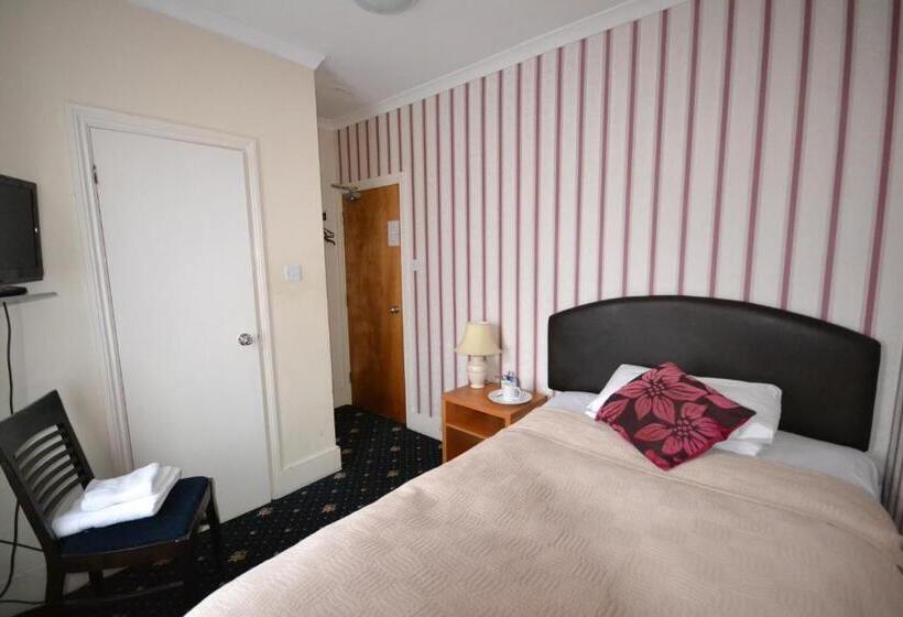 ホテル Airport Guest House