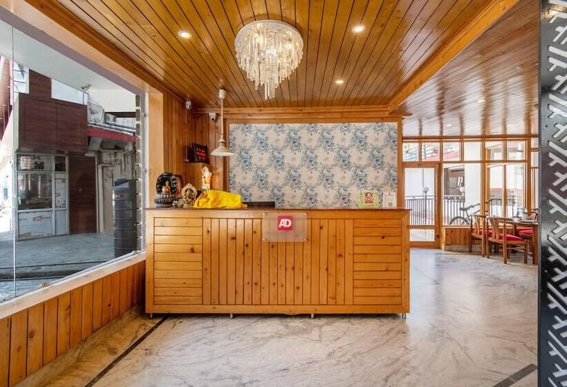 Отель Treebo Akashdeep