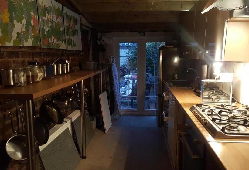 호텔 Anfield Road Euro Hostel