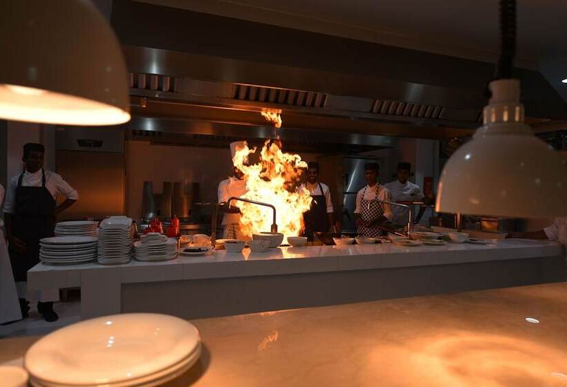 בית מלון כפרי Araliya Green City Your Gateway To Everything In Nuwara Eliya