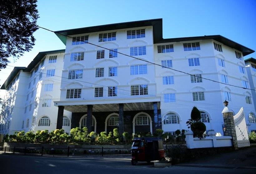 בית מלון כפרי Araliya Green City Your Gateway To Everything In Nuwara Eliya