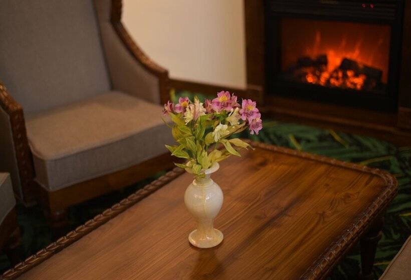 בית מלון כפרי Araliya Green City Your Gateway To Everything In Nuwara Eliya