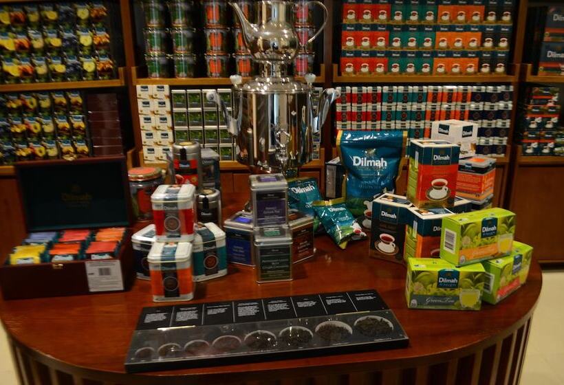 בית מלון כפרי Araliya Green City Your Gateway To Everything In Nuwara Eliya