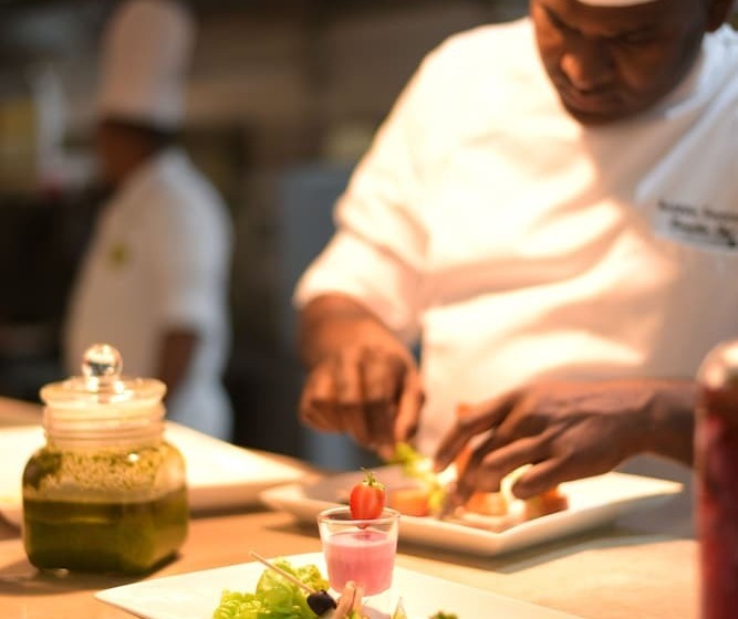 בית מלון כפרי Araliya Green City Your Gateway To Everything In Nuwara Eliya