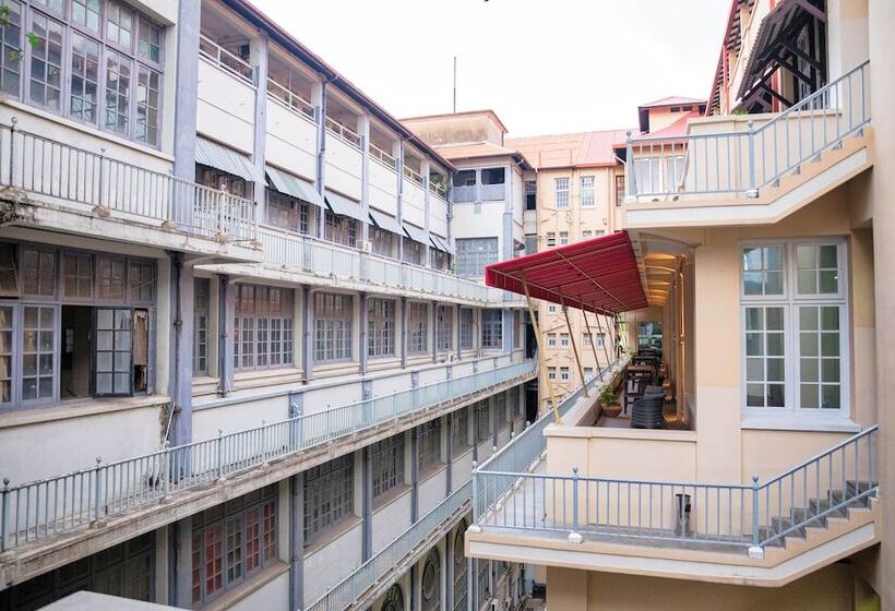 فندق C1 Colombo Fort