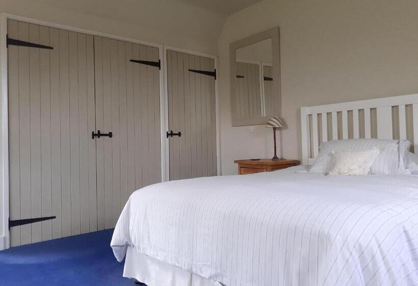 Hotel Field Farm Cottage B&b