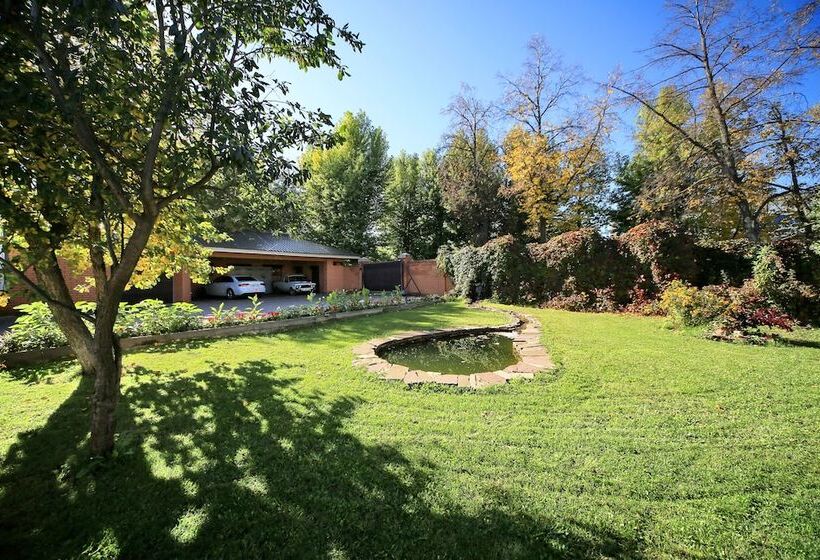 فندق Guesthouse On Kyzyl Armeyskaya