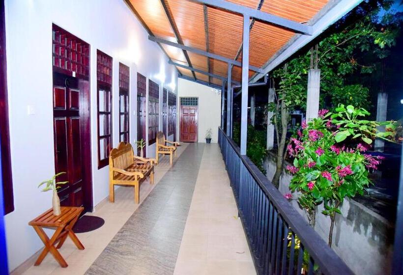 Hotel Heavens Gate Ella