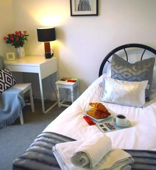 هتل Humberstone House