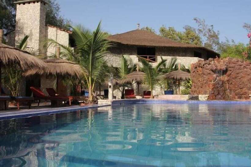 هتل Le Calao Du Lac Rose