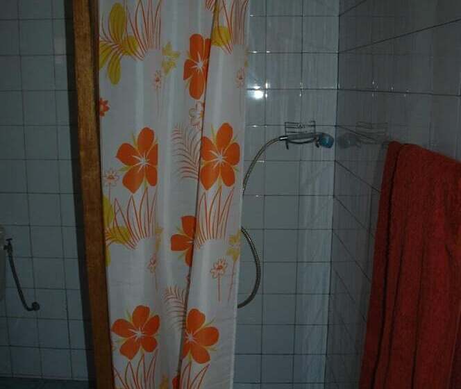 هتل Le Calao Du Lac Rose