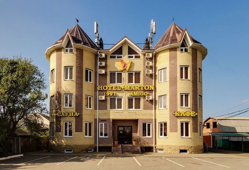Отель Marton Amigo