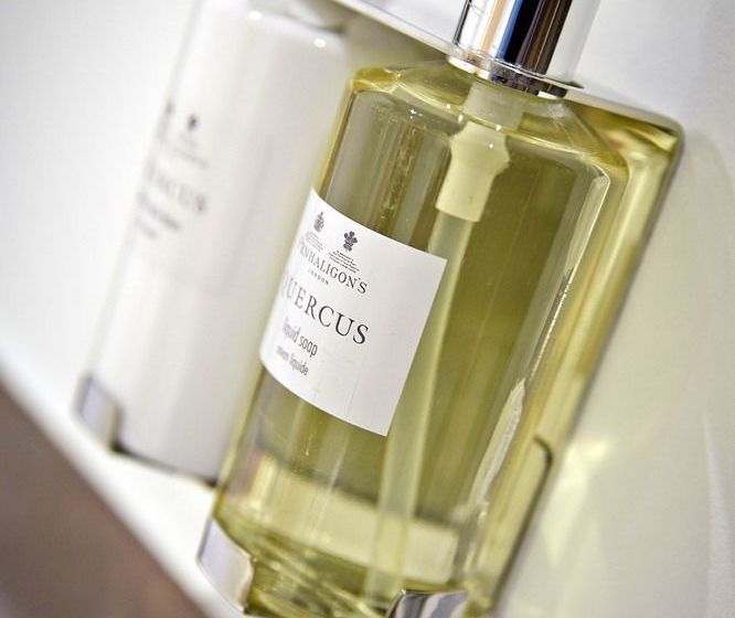 فندق New Central Woking