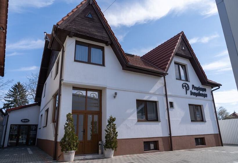 هتل Pensiunea Transilvania